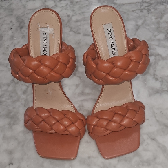 Steve Madden Tan Braided Double-Strap Slide Heels - Picture 2 of 4